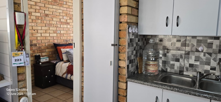 1 Bedroom Property for Sale in Parys Free State